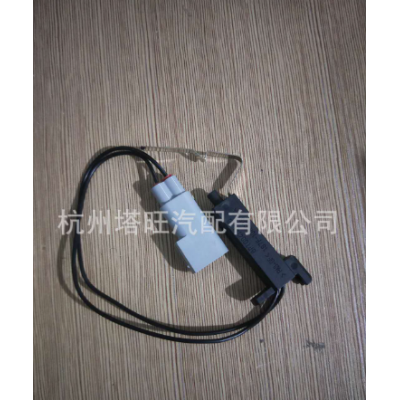 适用01-07款蒙迪欧室外温度传感器 温度控制感应器 1S7F10K936AA