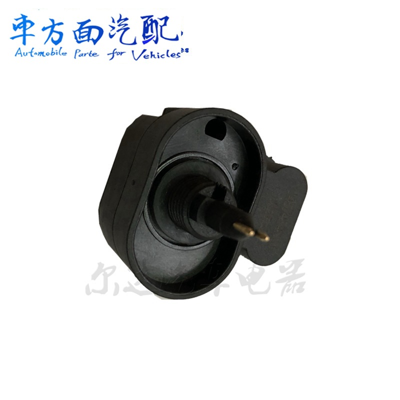 适配博世江铃顺达全顺凯运江淮帅铃油水分离器传感器145743